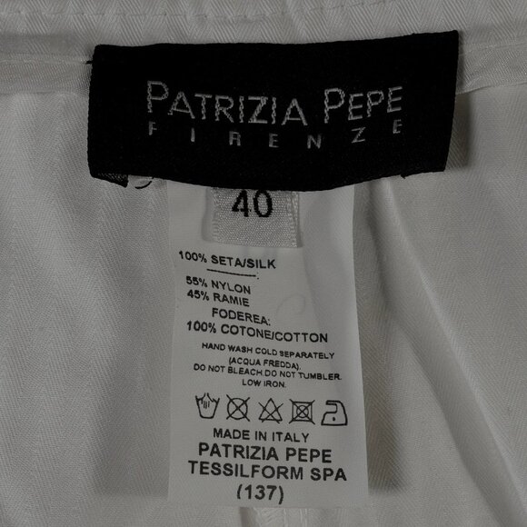 NWOT Patrizia Pepe Firenze Italy Fancy White Lace Shorts Size 40 - Picture 7 of 9